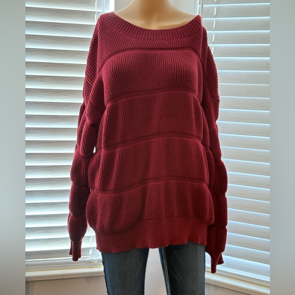 Kirundo M Women's Burgundy Sweater